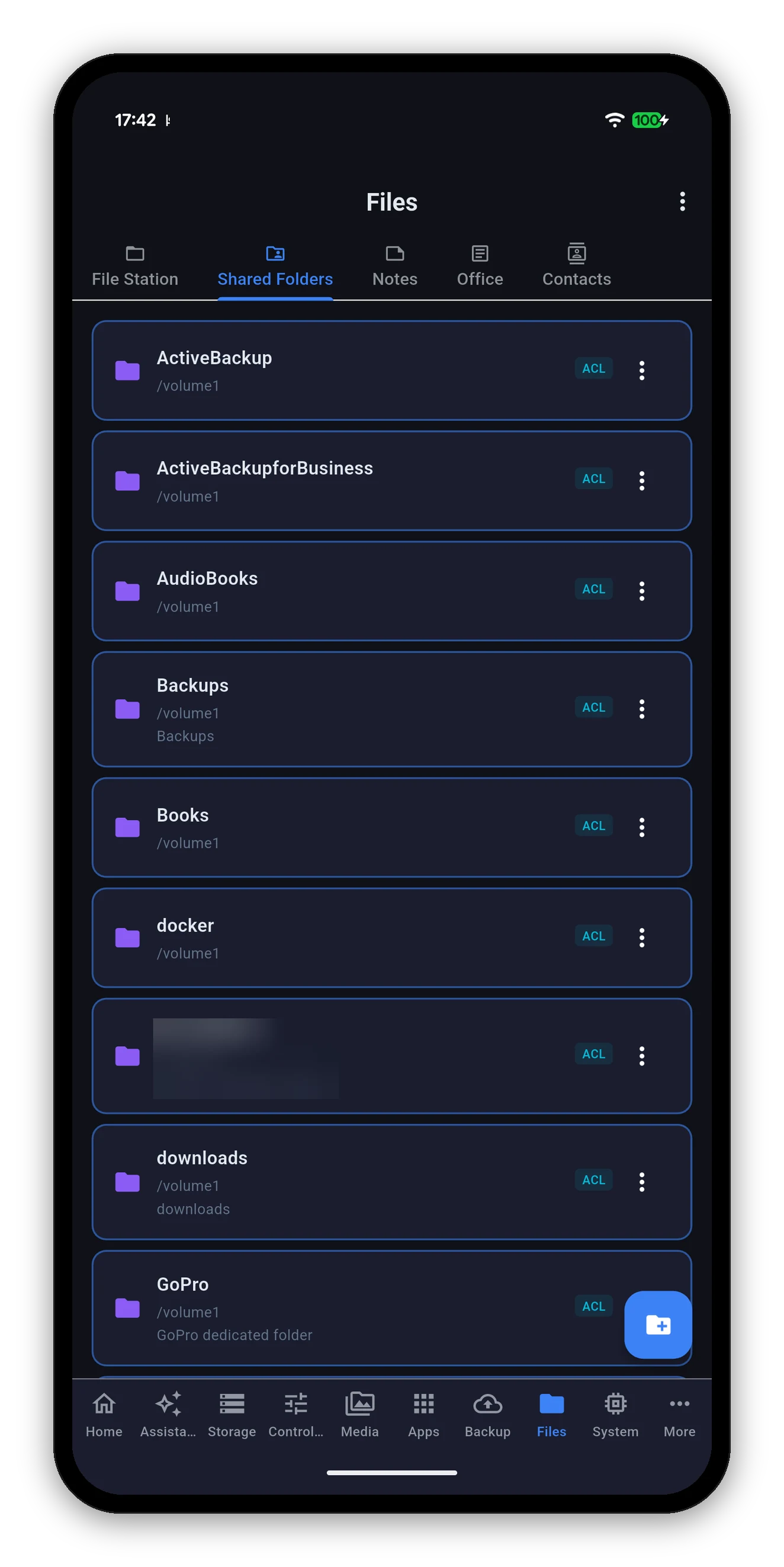 Shared folders with volume, description and ACL chips